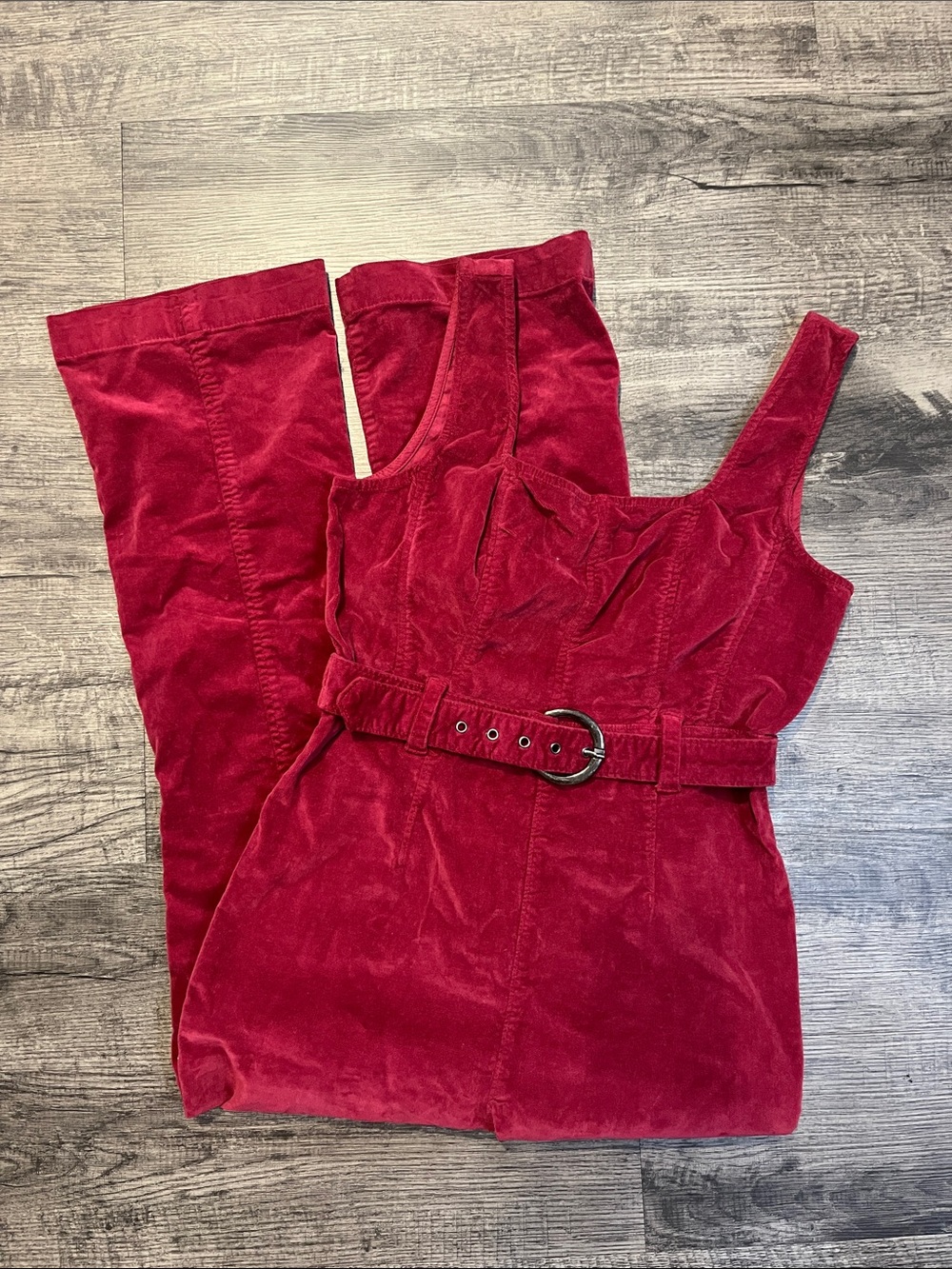 Free people nwt Women's Red Velvet Jumpsuit with Belt